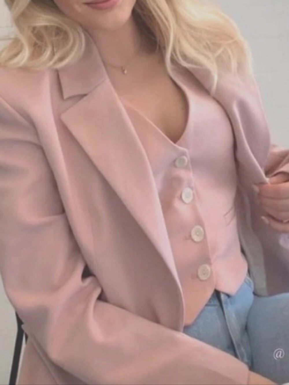 ZARA, light pink blazer, slightly oversized fit. Beautiful!